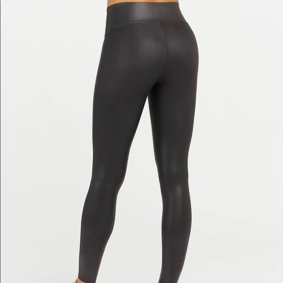 SPANX Faux Vegan Leather Leggings ICONIC - Picture 12 of 15